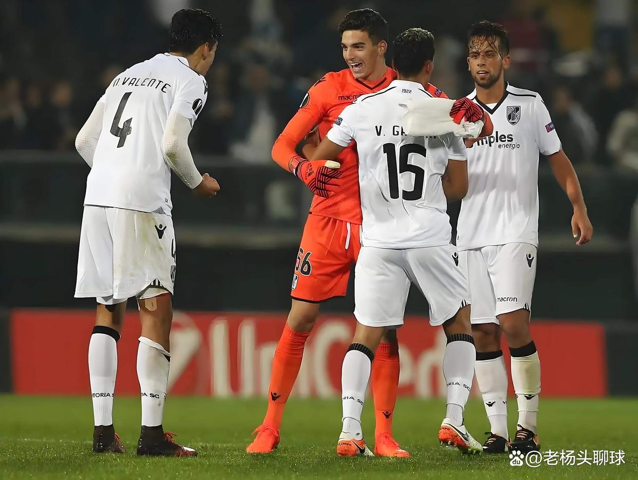 包含今晚突围战来临，罗马围绕葡超复出首秀，震撼外界，资深球员宣示担当的词条