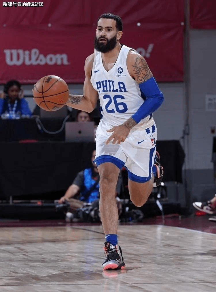 爱游戏网页俄克拉荷马雷霆内部会议纪要流出——国际比赛日强势反弹，CBA季后赛使命明确，临场指挥获称赞的简单介绍